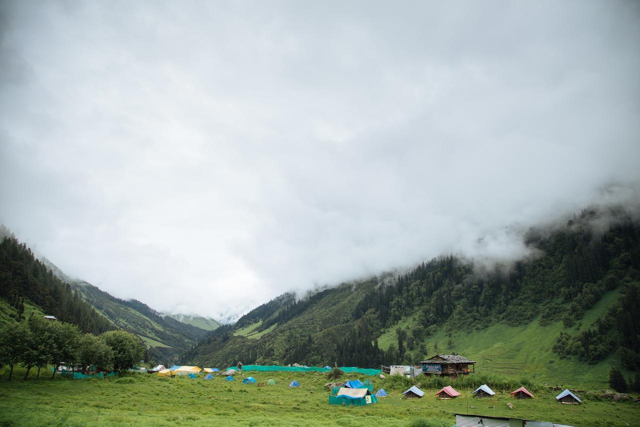 Отель Malana Magic Valley Trek Экстерьер фото